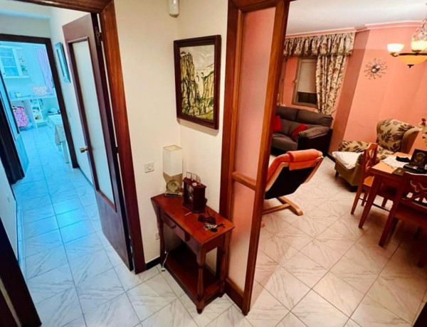 Продажа первого этажа в  Calle del moral, La Linea de la Concepcion photo 4