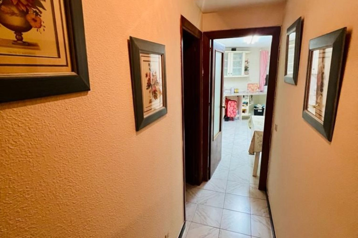 Продажа квартиры на Calle del moral, Ла Линеа де ла Консепсьон
 photo 5