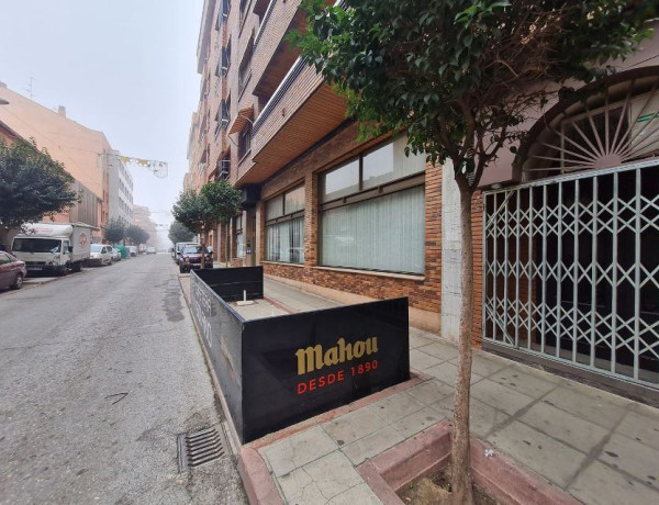 Local en venta en calle Maestro Falla, 2 photo 1