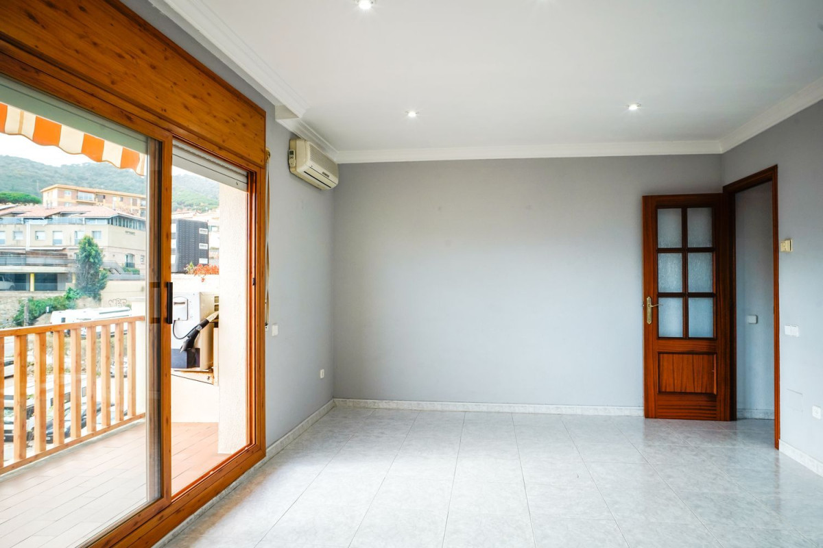 Piso en venta en riera Avi, Вилассар-де-Далт
 photo 3