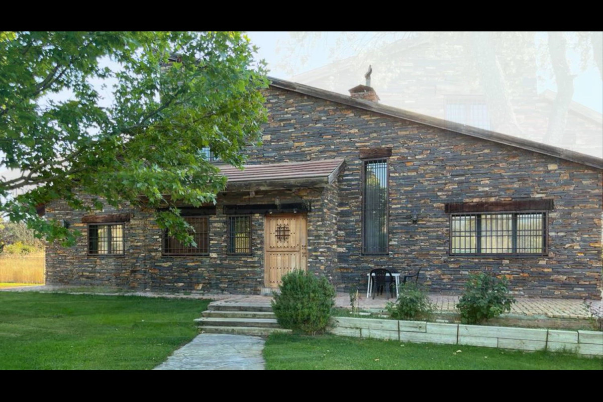 Casa o chalet independiente en venta en calle Ferrocarril, Maello
 photo 2