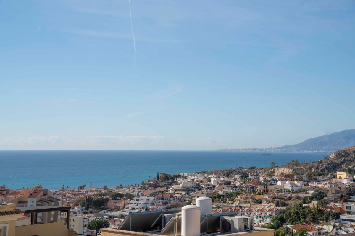 Sale of townhouse in  La Cala del Moral , Rincón de la Victoria photo 4