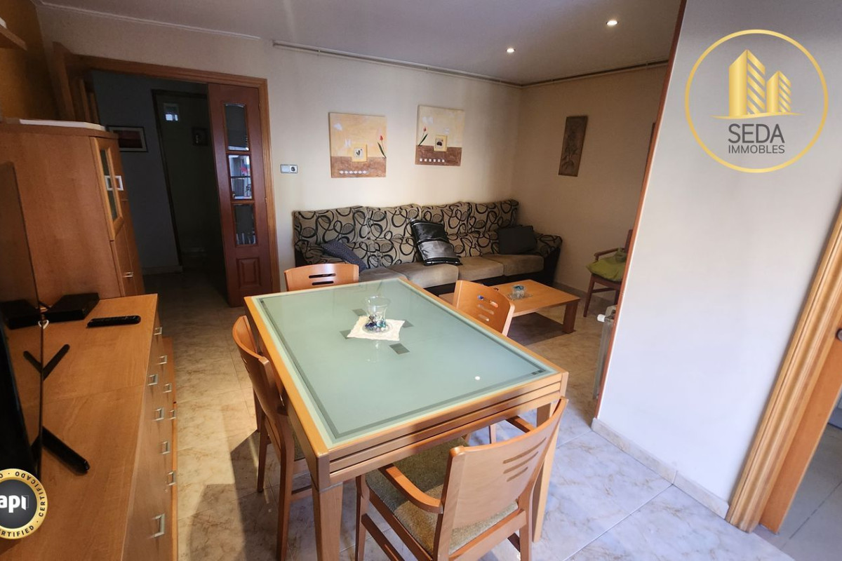 Venta de piso en Plaza TREBALL, Terrassa
photo 4