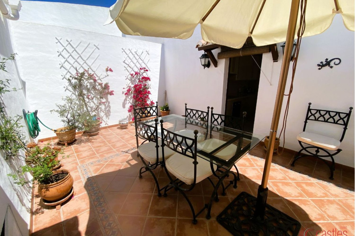 Venta de bajo en Puerto de la Duquesa, Manilva
 photo 3