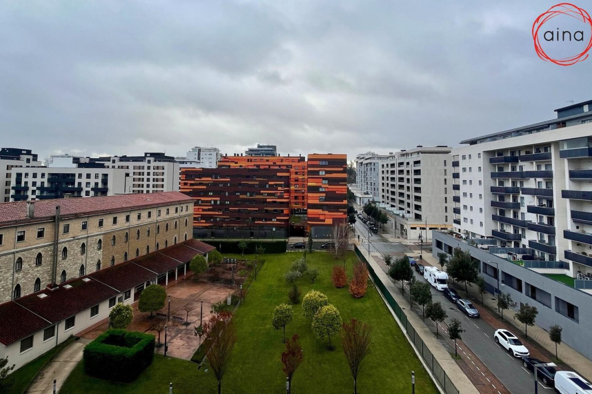 Venta de piso en Lezkairu, Pamplona/Iruña
photo 3