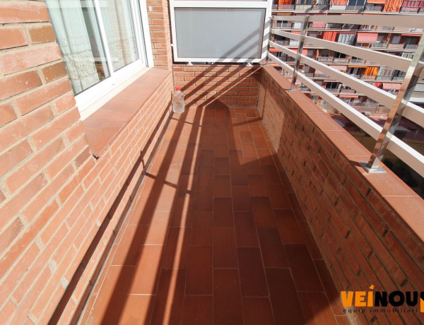 Piso en venta en  Santiago Ramon y Cajal, Hospitalet de Llobregat photo 4