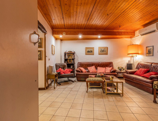 Chalet adosado en venta en , Castellví de la Marca photo 3