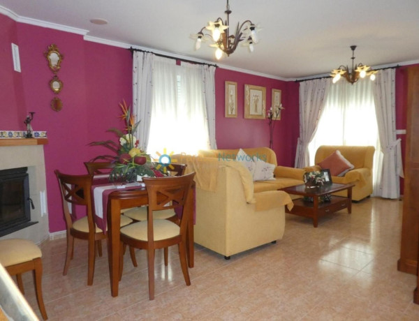 Detached villa for sale in  Platja de Oliva , Oliva photo 4