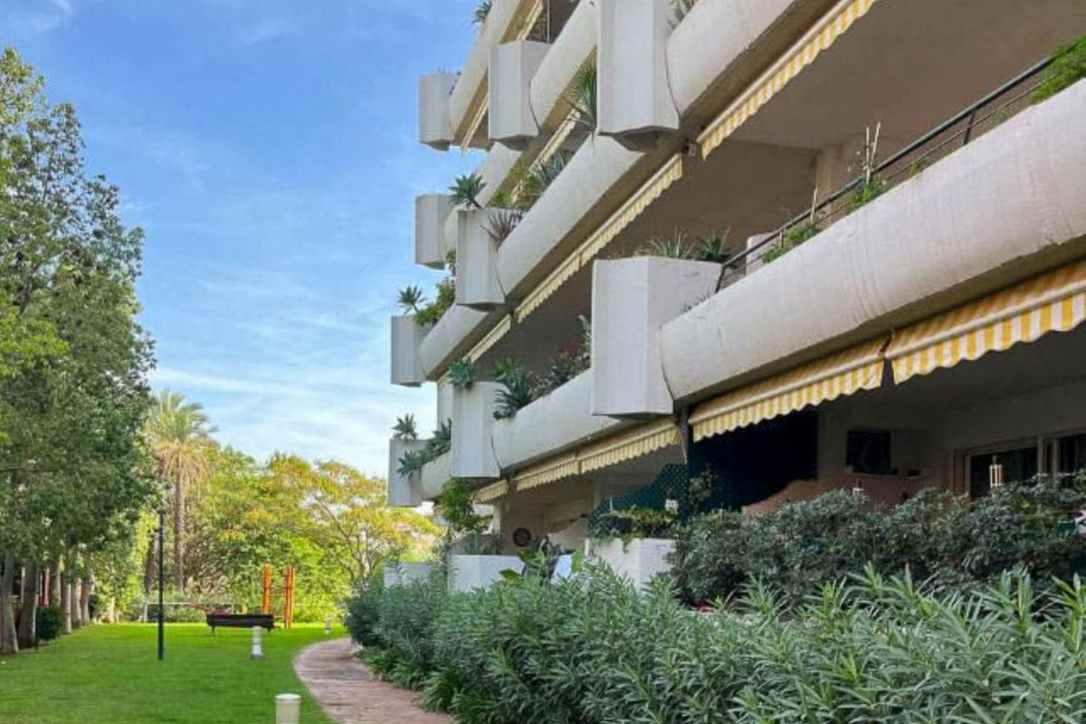 Venta de bajo en Lugar Urbanizacion Guadalmina Alta, 6 A, Marbella
photo 3