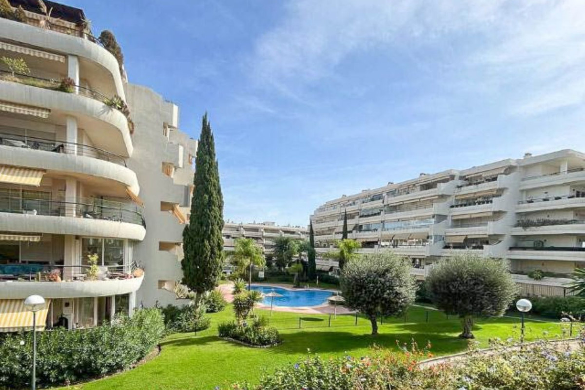 Venta de bajo en Lugar Urbanizacion Guadalmina Alta, 6 A, Marbella
photo 5