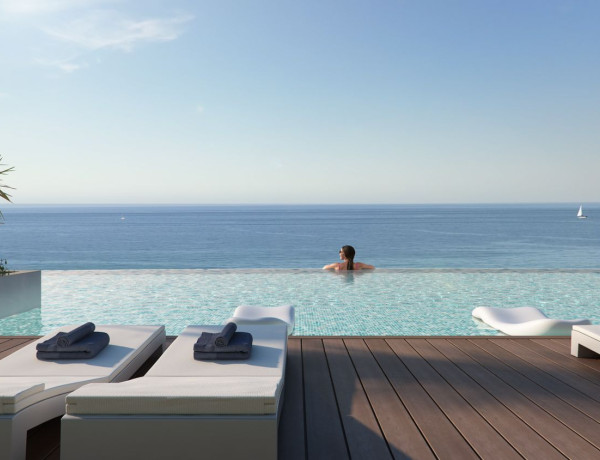 Apartment for sale in Bahía de Casares , Casares thumbnail 2