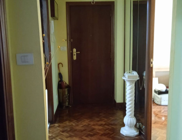 Apartment for sale in julian estevez, Vigo thumbnail 2
