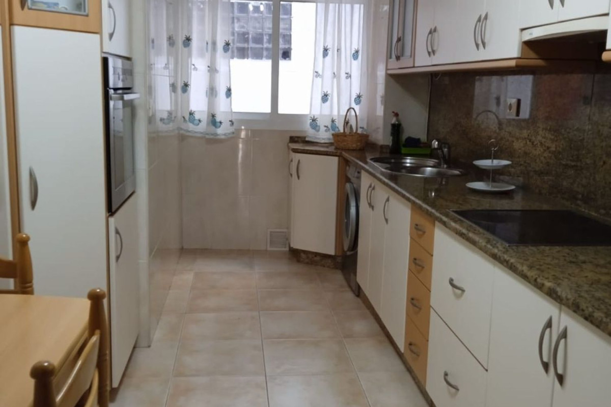 Sale of apartment in julian estevez, Vigo
photo 4