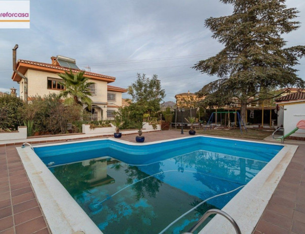 Chalet independiente en venta en , Gojar thumbnail 2