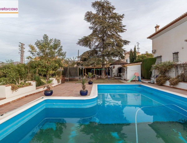 Chalet independiente en venta en , Gojar photo 4