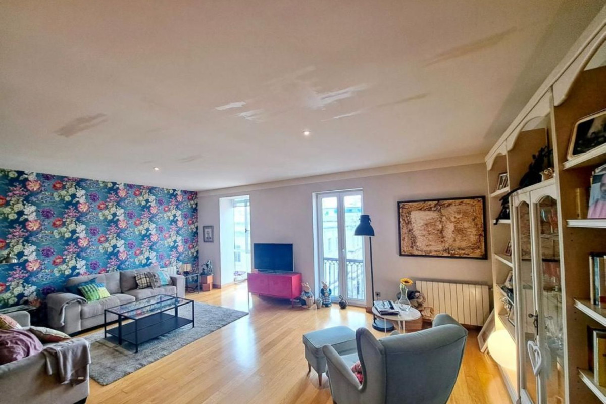 Sale of apartment in Calle Isabel II, Santander
photo 2