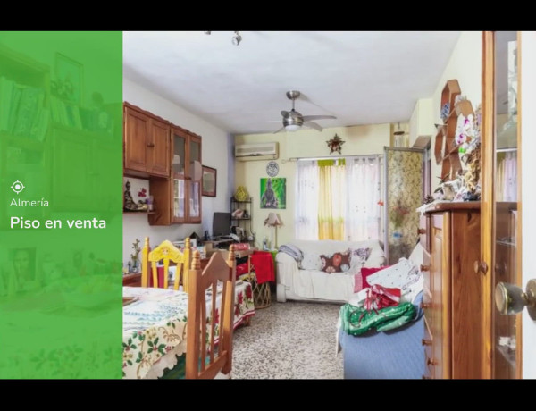 Piso en venta en Plaza 8 de Marzo, Almería thumbnail 1