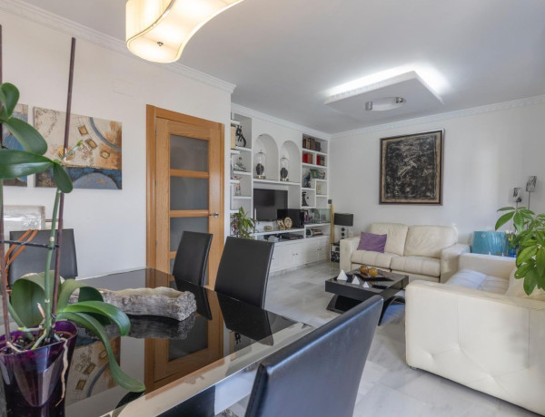 Chalet adosado en venta en , Cajar thumbnail 1