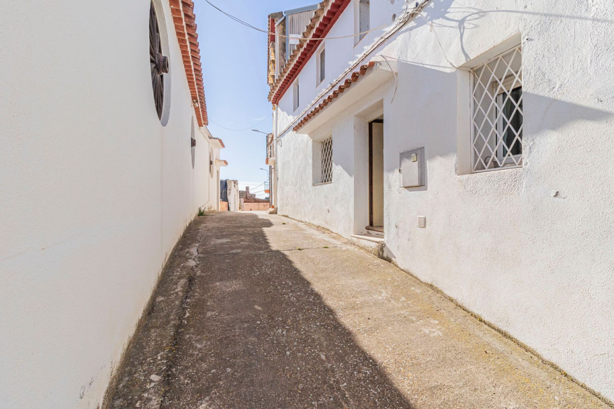 Casa o chalet independiente en venta en Castell, Castellví de la Marca
photo 2