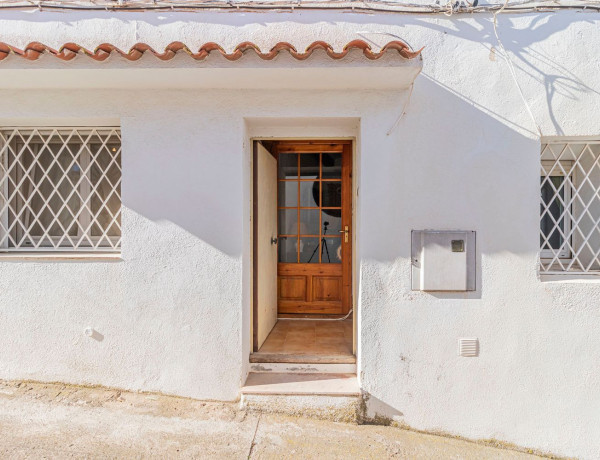 Detached villa for sale in , Castellví de la Marca thumbnail 2