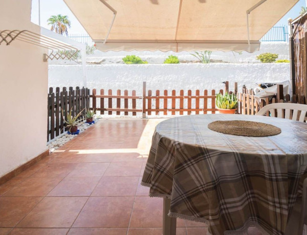 Semi-detached house for sale in  Avenida Tour Operador Neckermann , San Bartolomé de Tirajana photo 2