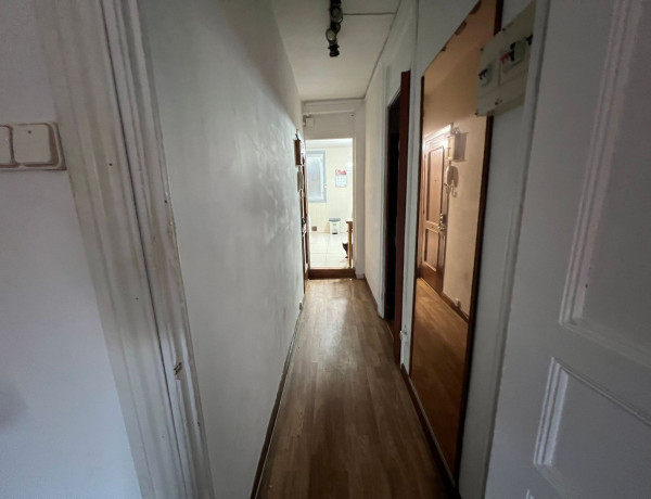 Piso en venta en San Celedonio, Santander thumbnail 2