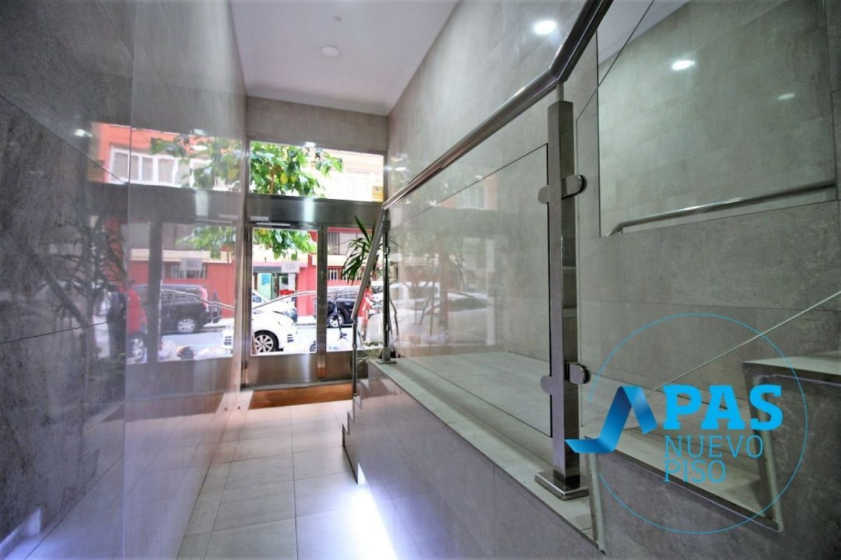 Venta de piso en Calle Ruiz Zorrilla, Santander
 photo 3