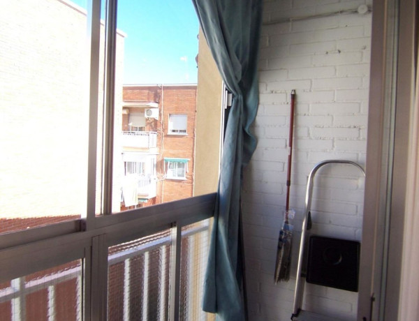 Apartment for sale in Camino de Leganes, Móstoles thumbnail 2