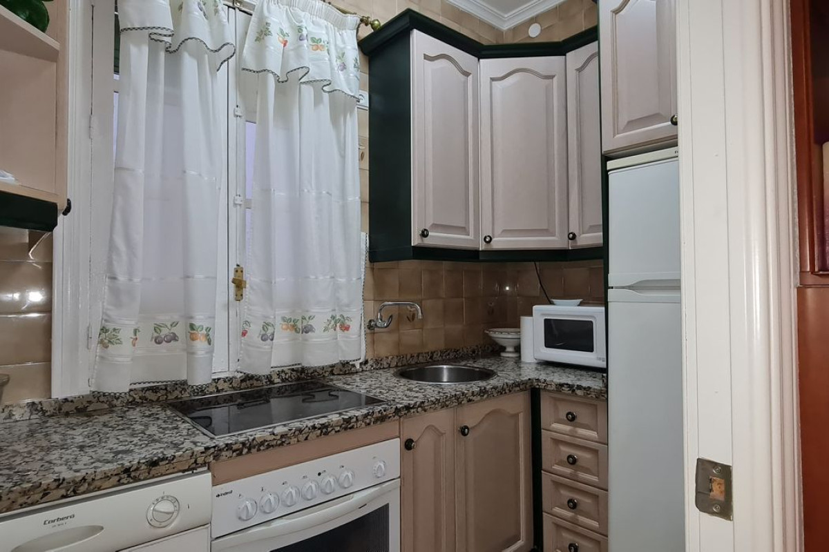 Продажа квартиры на Calle Infanta Doña María, Дистри́то Сиуда́д Харди́н
photo 4