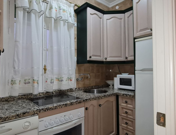 Продажа квартиры в  Calle Infanta Doña María, Distrito Ciudad Jardín photo 4
