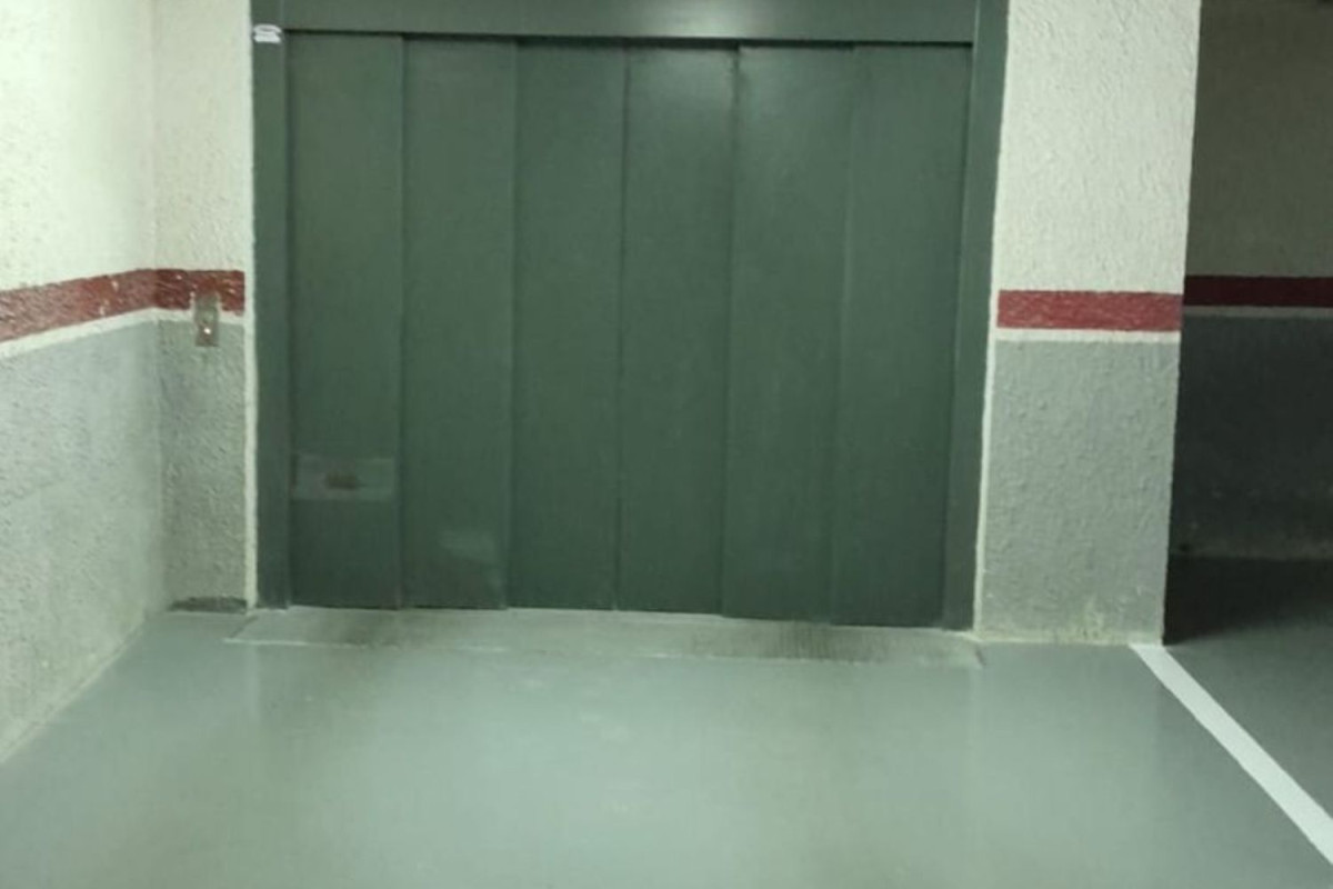 Venta de garaje en Dovtor ferrán s/n , Castellón de la Plana / Castello de la Plana photo 1