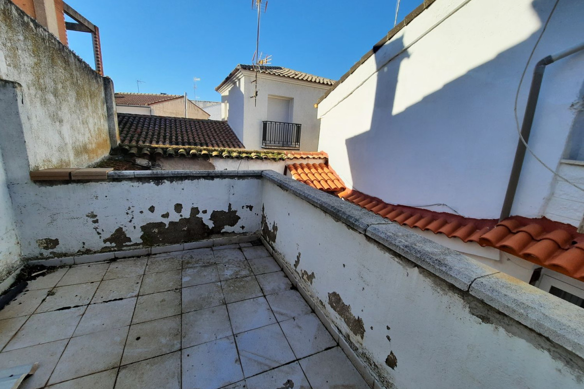 Venta de chalet adosado en , Escalona photo 1