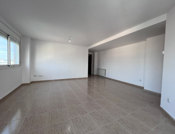 Apartment for sale in , Barberà del Vallès photo 3