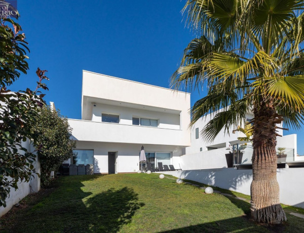 Chalet adosado en venta en , Albolote photo 4