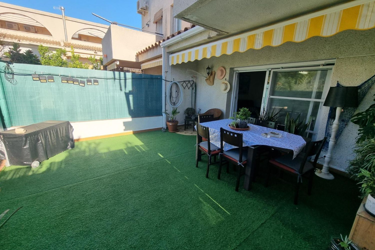 Sale of townhouse in  Clarà , Torredembarra photo 2