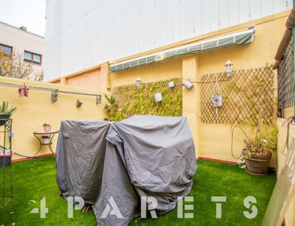 Bajo en venta en  Gorg - Progrés , Badalona photo 1