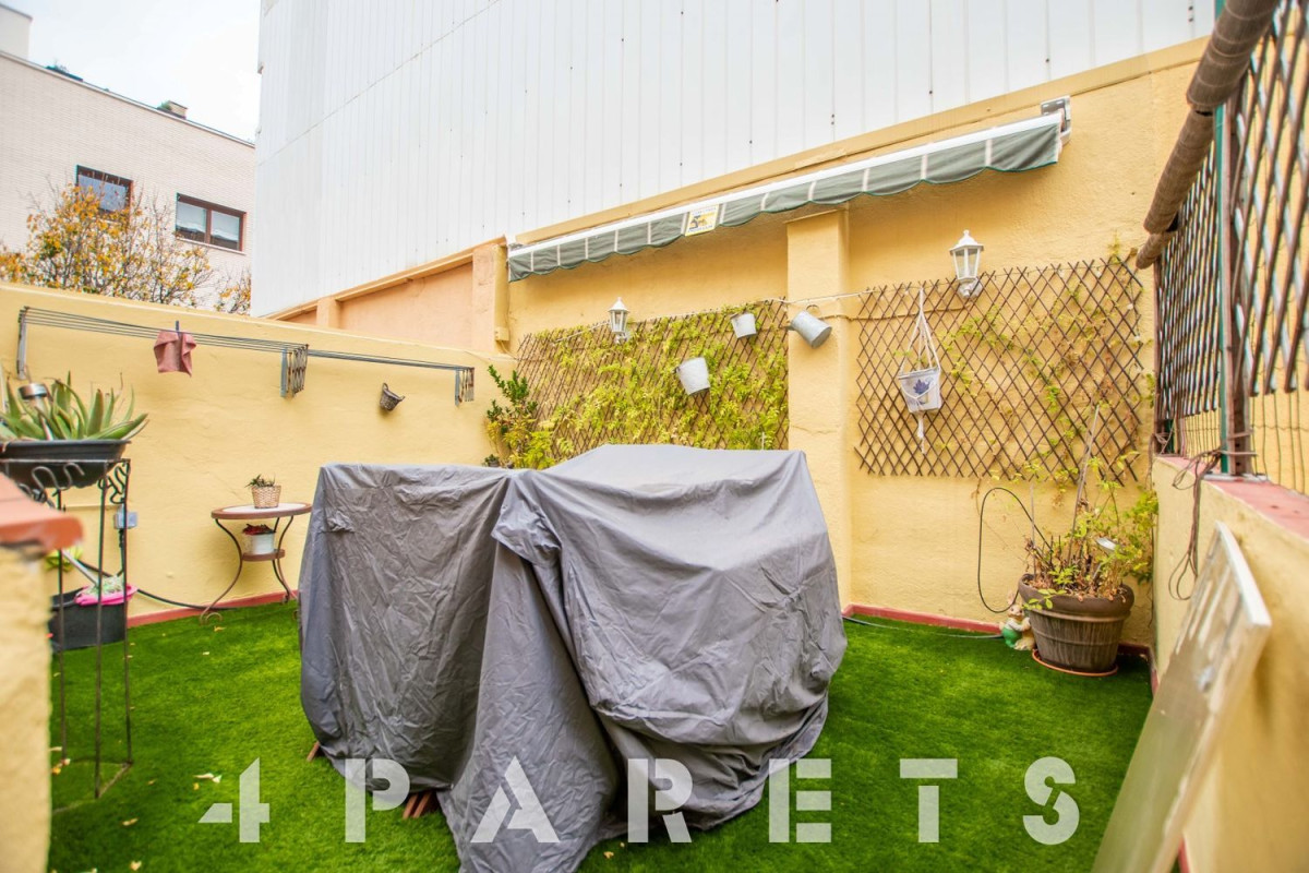 Sprzedaż parteru w Gorg - Progrés, Badalona
 photo 3