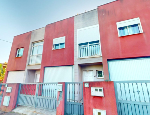 Chalet adosado en venta en Camino el Vino, 19 B , San Cristóbal de la Laguna thumbnail 1