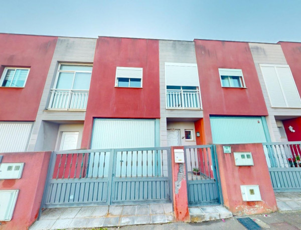 Chalet adosado en venta en Camino el Vino, 19 B , San Cristóbal de la Laguna thumbnail 2