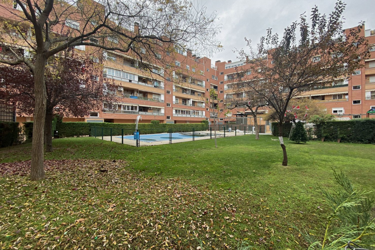 Продажа пентхауса на  Calle Villaverde, Парла photo 3