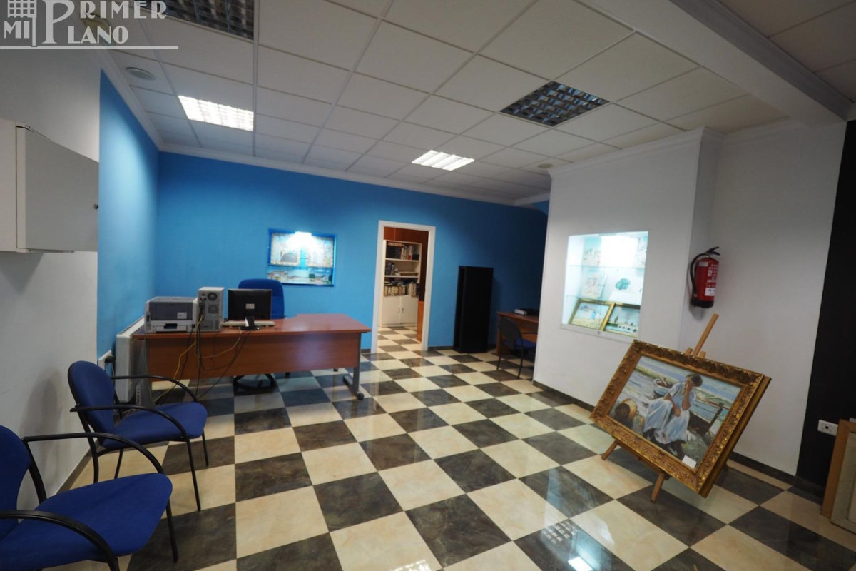 Properties for sale and rent in Spain photo 2