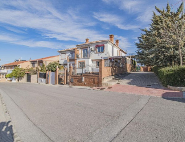 Chalet adosado en venta en , Gojar photo 1