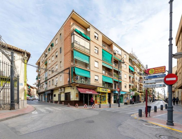 Piso en venta en , Atarfe photo 1