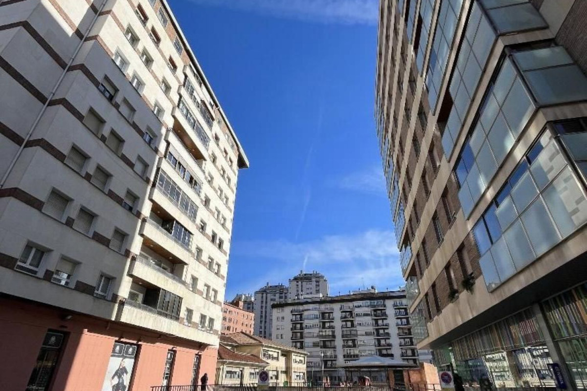 Venta de garaje en San Juan , Pamplona/Iruña photo 5