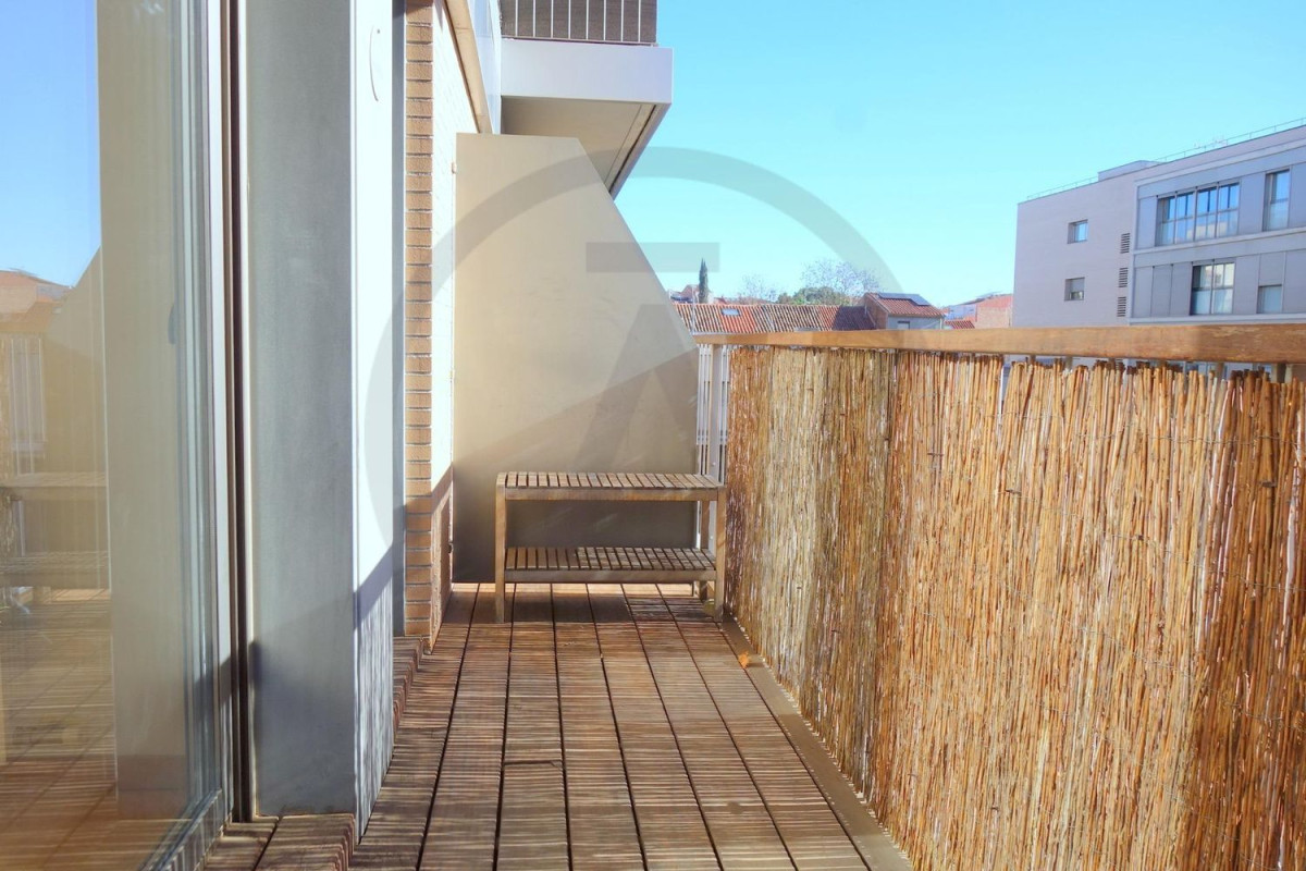 Продажа квартиры на Calle dels Telers, Терраса
photo 2