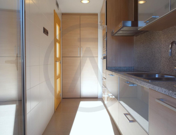 Продажа квартиры в  Calle dels Telers, Terrassa photo 4