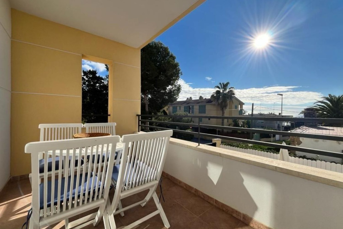 Venta de chalet adosado en Calle del Piei , Torredembarra photo 1