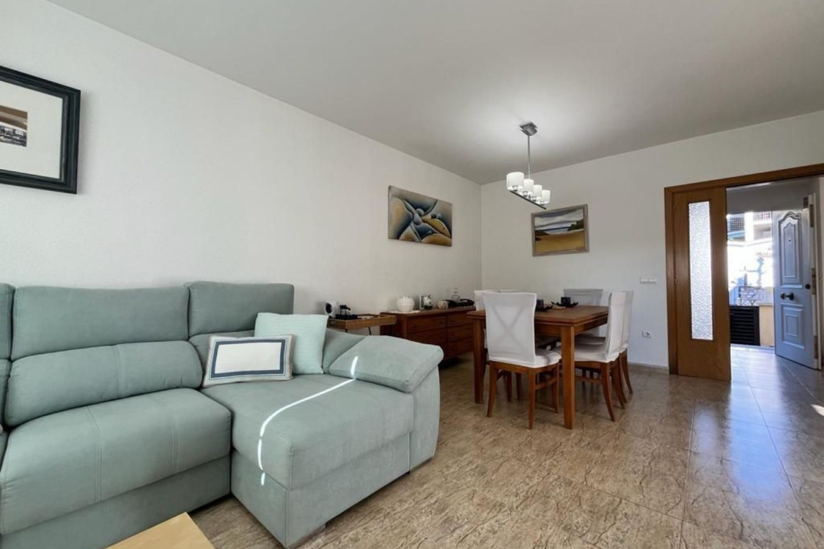 Venta de chalet adosado en Calle del Piei , Torredembarra photo 4