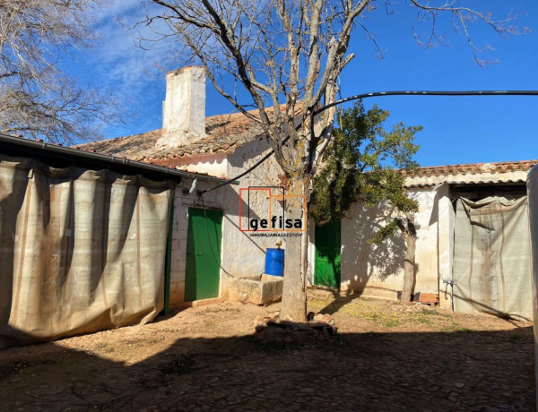 Terreno en venta en Valdepeñas thumbnail 1