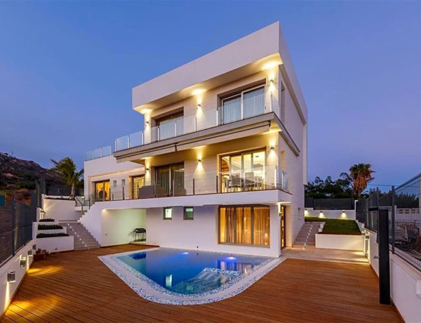 Chalet independiente en venta en  Torreguadiaro-San Diego , Sotogrande photo 1